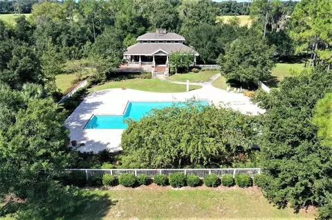 19092 SW 21st Pl, Newberry, FL 32669