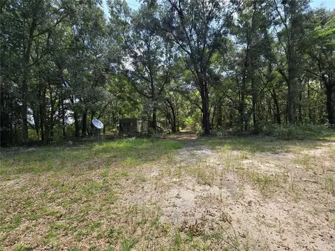 27727 SW 120 Lane Ln, Newberry, FL 32669