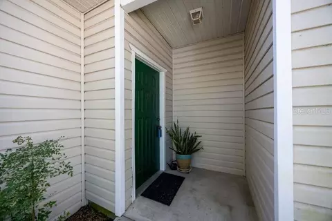 4700 SW Archer Rd #D-25, Gainesville, FL 32608