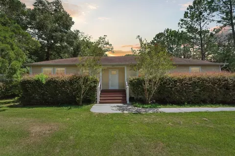 611 NE 2nd St, Williston, FL 32696