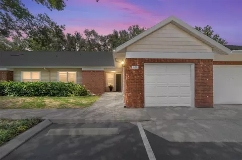 13200 W Newberry Rd #E22, Newberry, FL 32669