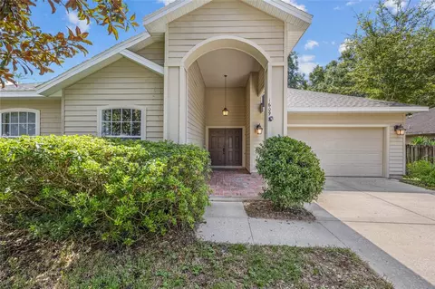 1609 SW 66th Dr, Gainesville, FL 32607