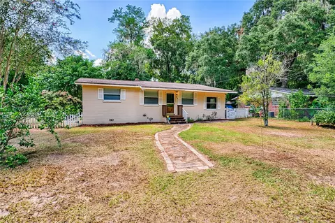 430 SE 73rd Ter, Gainesville, FL 32641