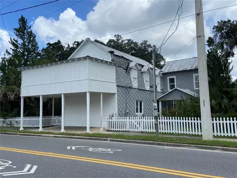 6755 SE 221st St, Hawthorne, FL 32640