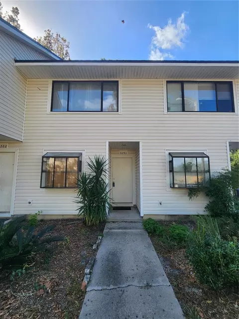 6292 SW 8th Pl, Gainesville, FL 32607