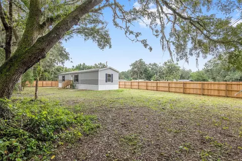 22523 SE 73rd Ave, Hawthorne, FL 32640