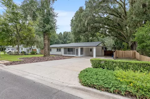 5221 NW 4th Pl, Gainesville, FL 32607