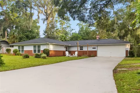 3824 NW 34th Pl, Gainesville, FL 32606