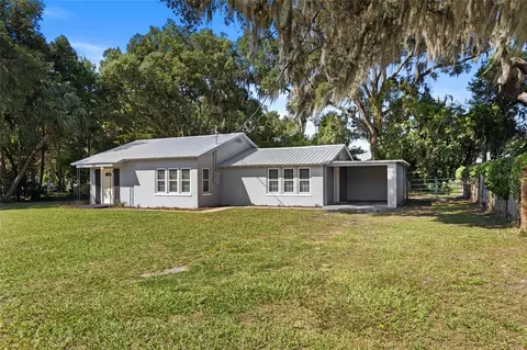 6814 SE 220th Ter, Hawthorne, FL 32640