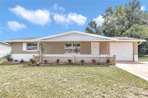 55 S Fillmore St, Beverly Hills, FL 34465