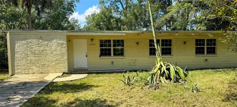 2936 NE 13th St, Gainesville, FL 32609