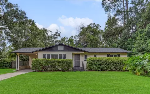 927 NE 9th Ave, Gainesville, FL 32601