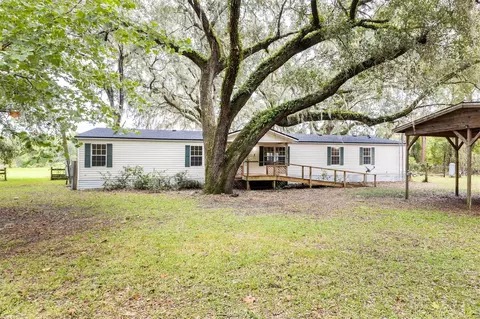 18015 NE 21 St, Gainesville, FL 32609