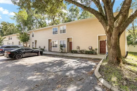 1710 NW 7th St #702, Gainesville, FL 32609