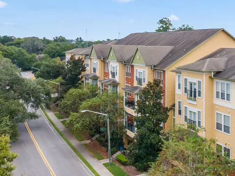 1185 SW 9th Rd #209, Gainesville, FL 32601