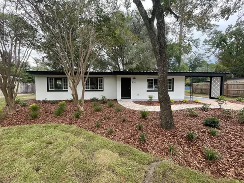 2915 NE 13th Dr, Gainesville, FL 32609