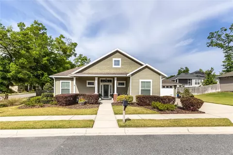 16726 NW 167th St, Alachua, FL 32615