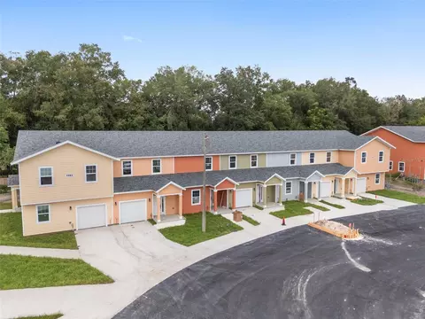 1597 NW 29th Rd #8, Gainesville, FL 32605