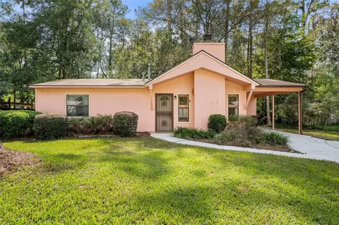 2705 NW 45th Pl, Gainesville, FL 32605