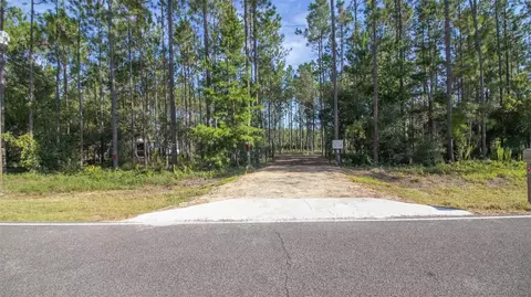 120 Neal Rd, Hawthorne, FL 32640