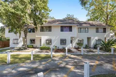 6128 SW 8th Pl, Gainesville, FL 32607