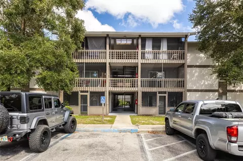 6519 W Newberry Rd #805, Gainesville, FL 32605