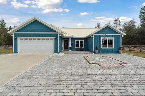 9445 SW 282nd St, Newberry, FL 32669