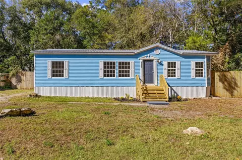 4922 SW 68th St, Gainesville, FL 32608