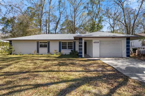 4223 NW 20th Dr, Gainesville, FL 32605
