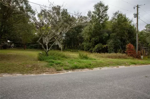 Hutchinson Avenue, Keystone Heights, FL 32656