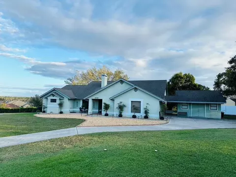10735 Point Overlook Dr, Clermont, FL 34711