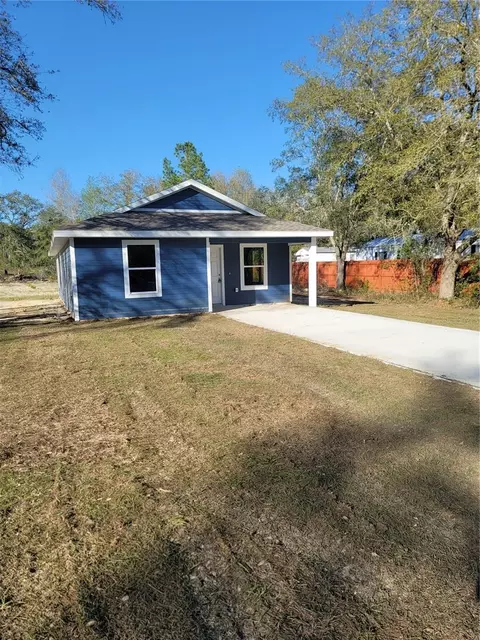 11121 NE 61st St, Bronson, FL 32621