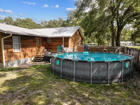 7170 NW 167th Pl, Trenton, FL 32693