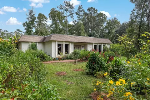 2211 NW 27th Ter, Gainesville, FL 32605