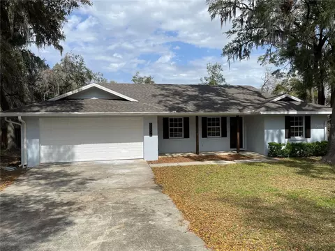 25246 SW 17th Ave, Newberry, FL 32669