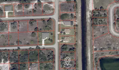 917 Joponica Ave S, Lehigh Acres, FL 33974