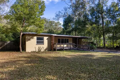 1917 NE 6th Ter, Gainesville, FL 32609