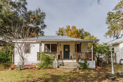 24506 SW 4th Ave, Newberry, FL 32669