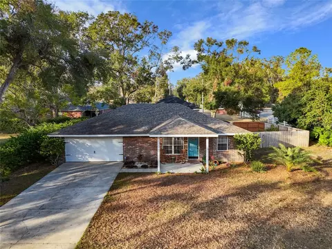 25204 SW 16th Ave, Newberry, FL 32669