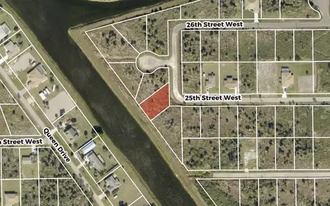 2501 Carlos Ave N, Lehigh Acres, FL 33971