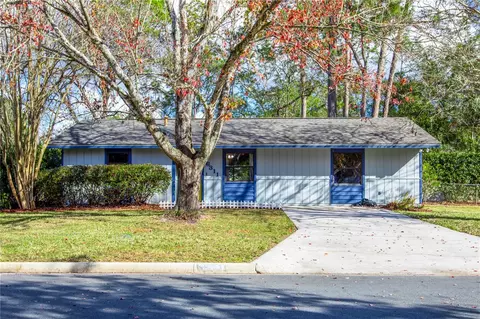 6311 NW 28th Ter, Gainesville, FL 32653