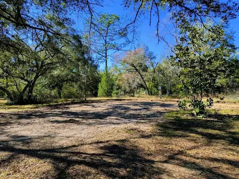 10751 NE 102nd Pl, Archer, FL 32618