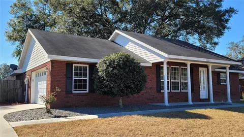 25095 SW 20th Pl, Newberry, FL 32669