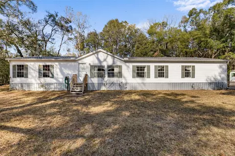 7691 NW 142nd St, Trenton, FL 32693