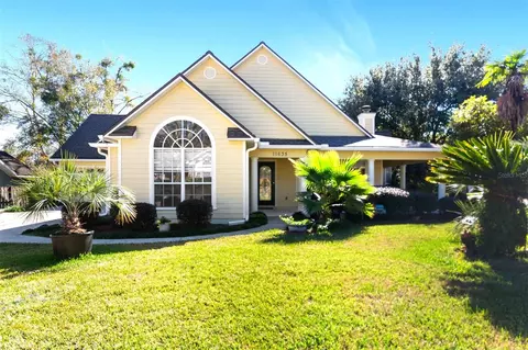 11635 NW 16th Pl, Gainesville, FL 32606