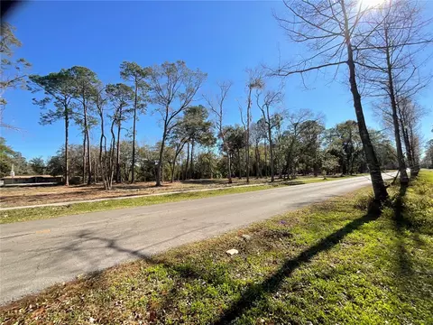 2569 NE 9th St, Gainesville, FL 32609