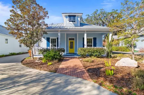 1072 NW 50th Dr, Gainesville, FL 32605