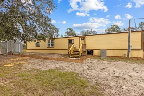 13417 SE 30th St, Morriston, FL 32668