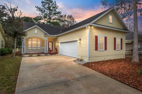 11821 NW 74th Ter, Alachua, FL 32615