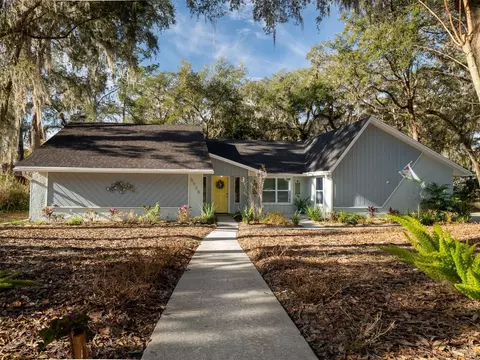 5528 SW 37th Dr, Gainesville, FL 32608